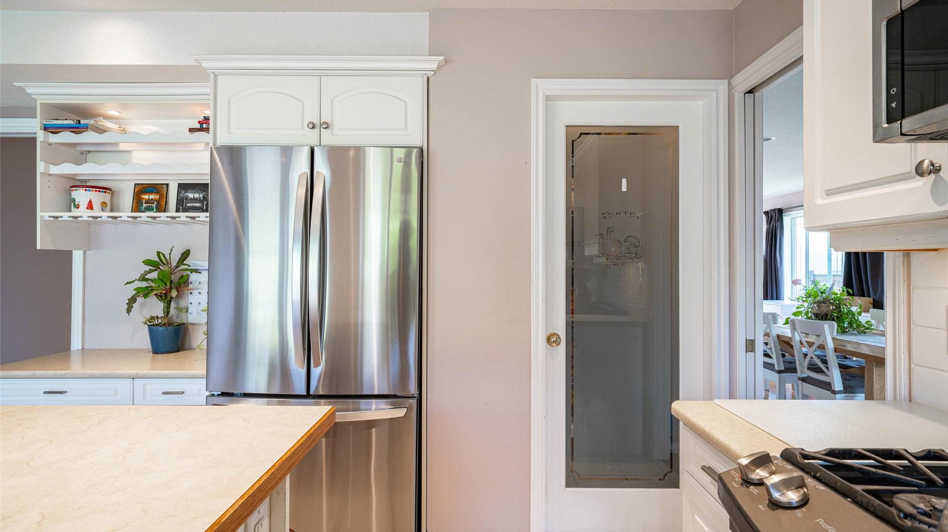 









400


Fortress

Crescent,
Vernon,




BC
V1B 3W3

