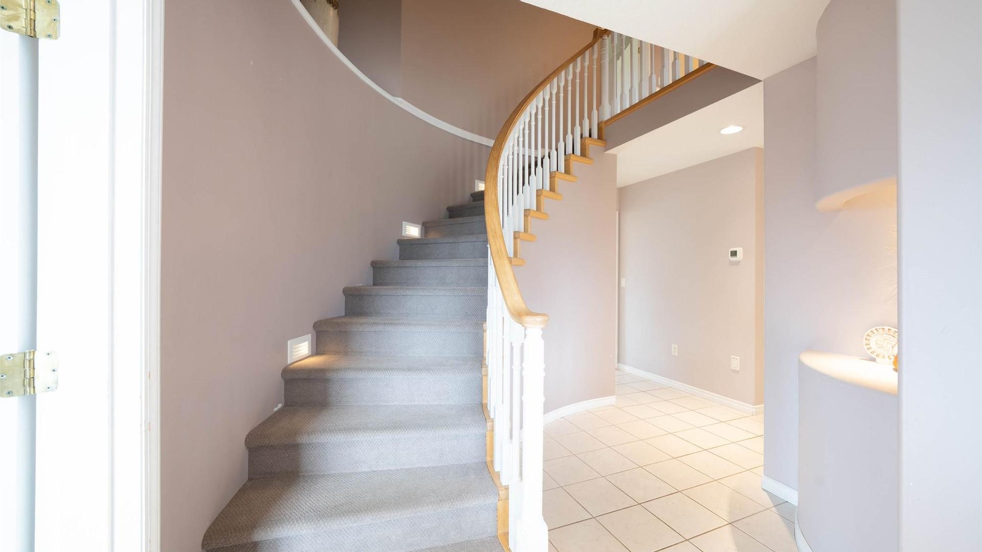 









400


Fortress

Crescent,
Vernon,




BC
V1B 3W3

