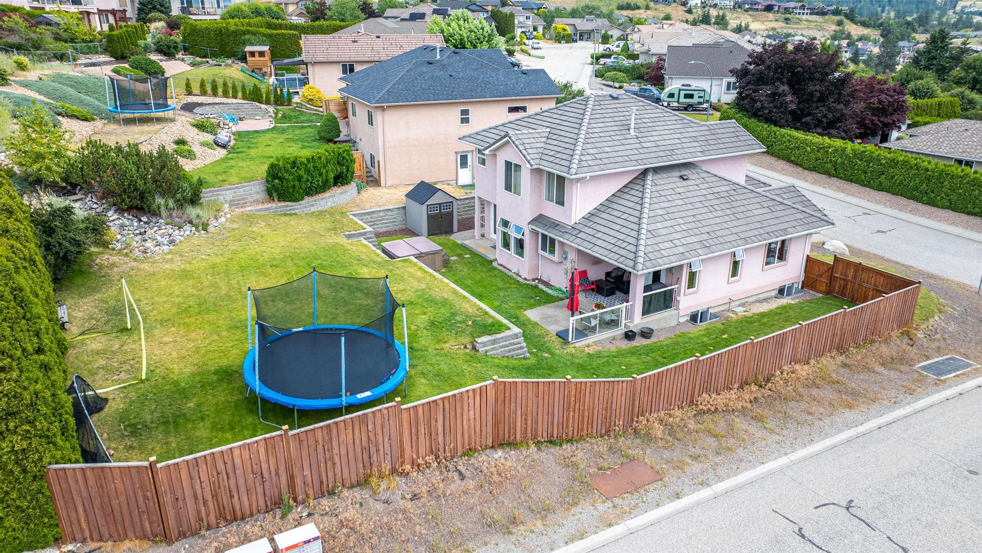 









400


Fortress

Crescent,
Vernon,




BC
V1B 3W3


