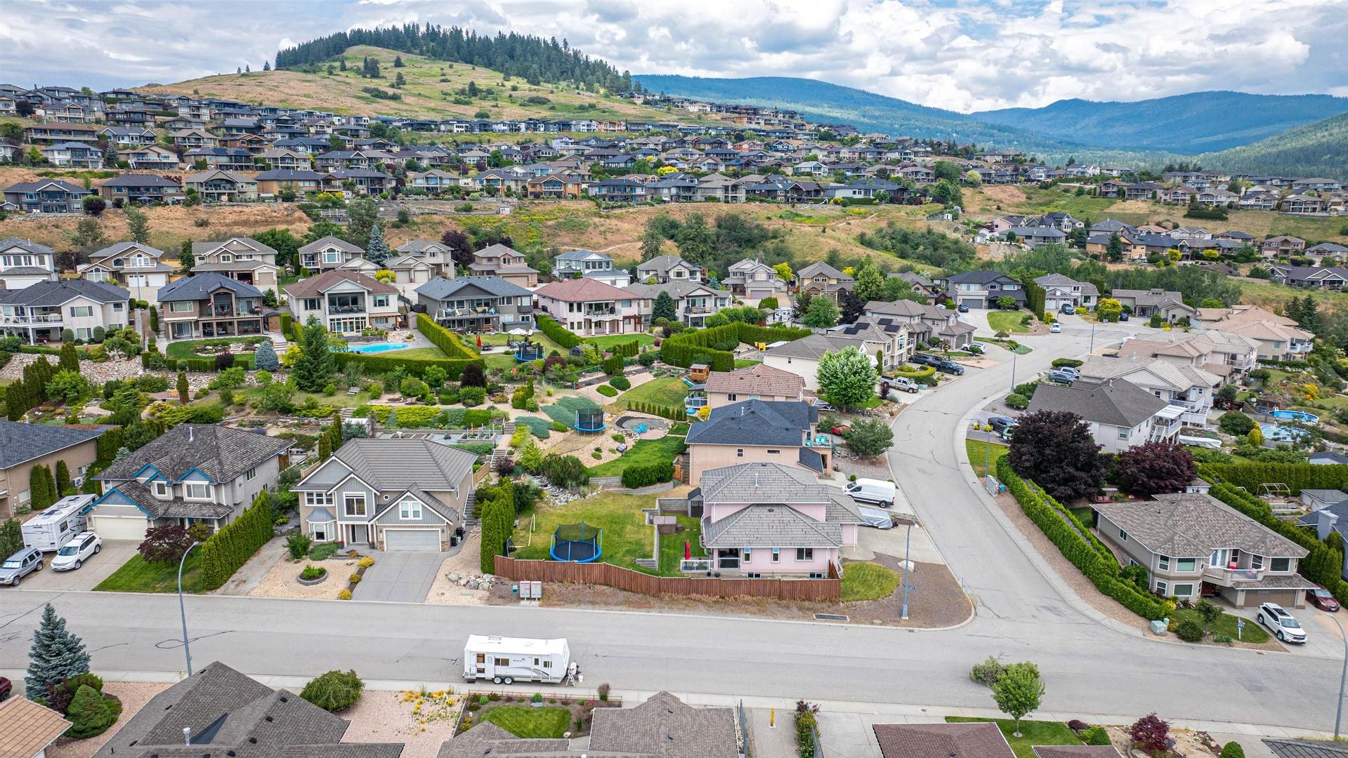 









400


Fortress

Crescent,
Vernon,




BC
V1B 3W3

