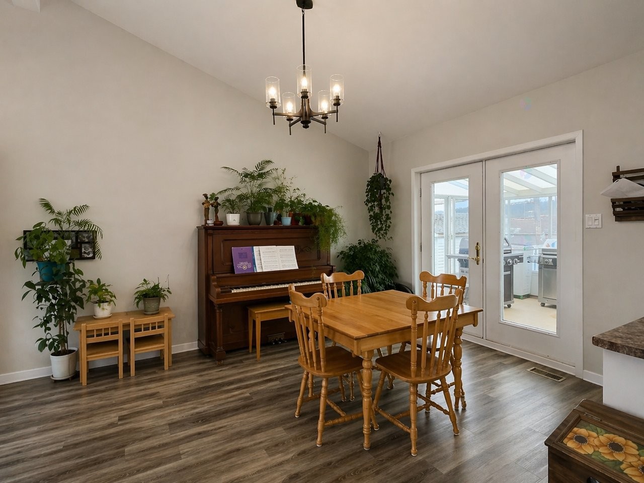 









16


Rue G.-E.-Morency

,
Ville-Marie,




QC
J9V1P9

