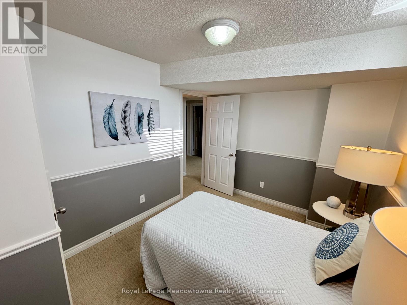 












77 - 1380 COSTIGAN ROAD

,
Milton (CL Clarke),




Ontario
L9T8L2

