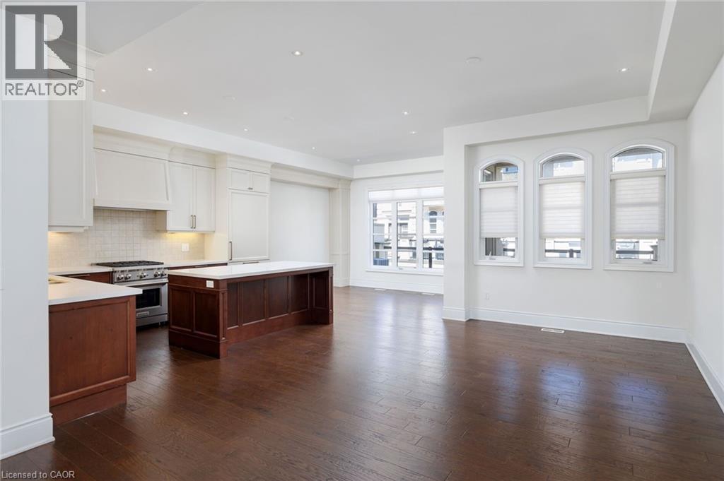












257 HANOVER Street

,
Oakville,




Ontario
L6K0H3

