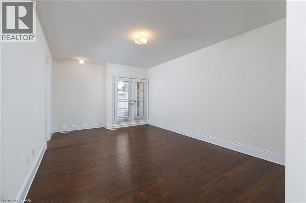 












257 HANOVER Street

,
Oakville,




Ontario
L6K0H3

