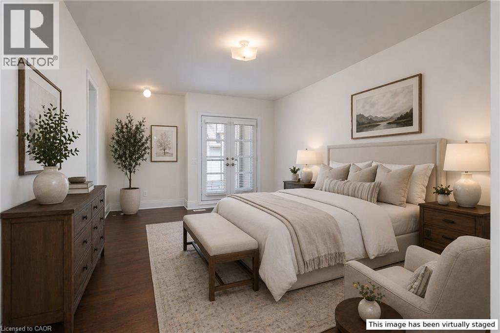 












257 HANOVER Street

,
Oakville,




Ontario
L6K0H3

