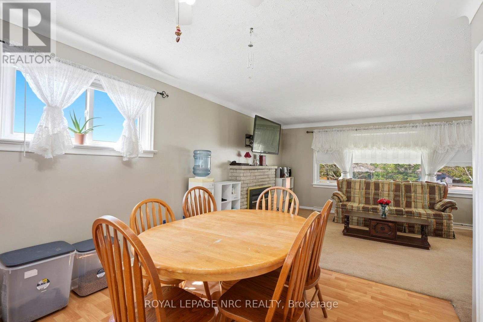 












1317 HAIST STREET

,
Pelham (Fonthill),




Ontario
L0S1E0

