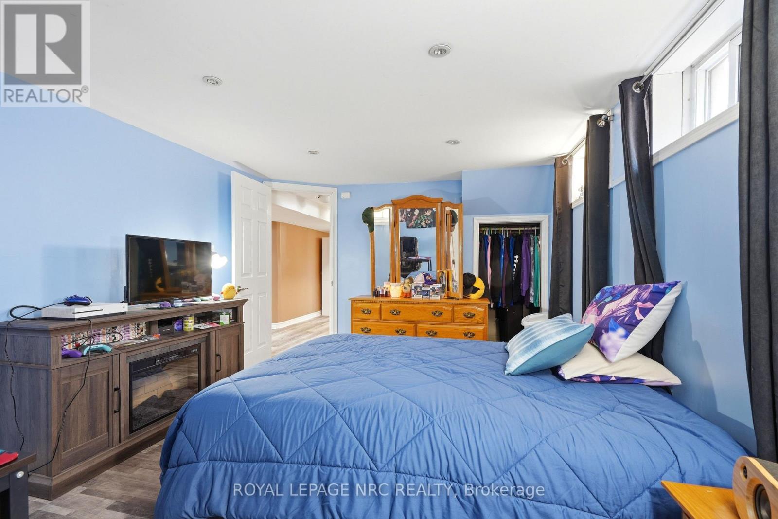 












1317 HAIST STREET

,
Pelham (Fonthill),




Ontario
L0S1E0

