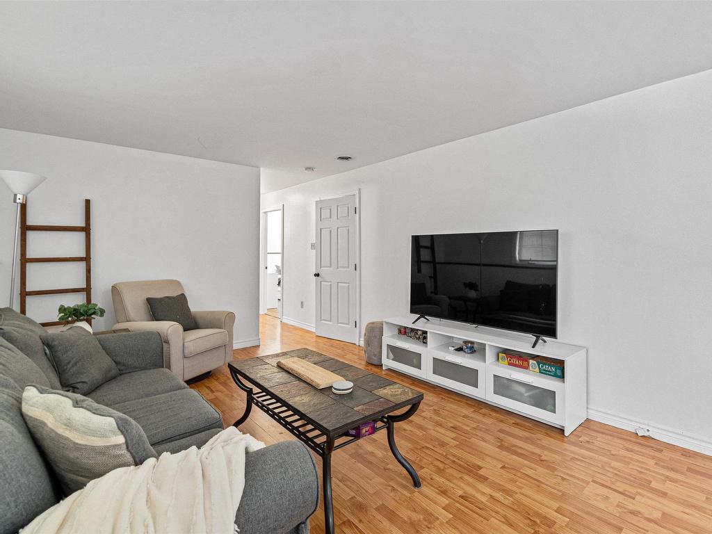 












1999 Old Sambro Road

,
Williamswood,




NS
B3V 1B9

