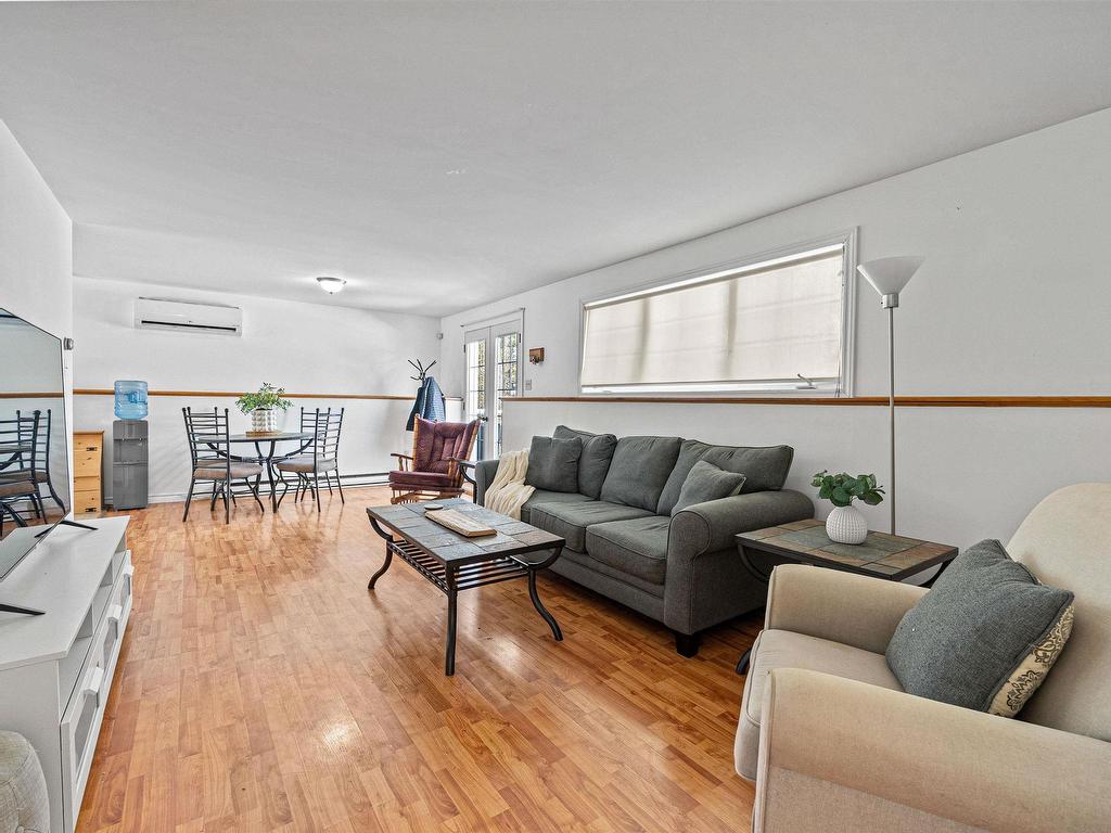 












1999 Old Sambro Road

,
Williamswood,




NS
B3V 1B9

