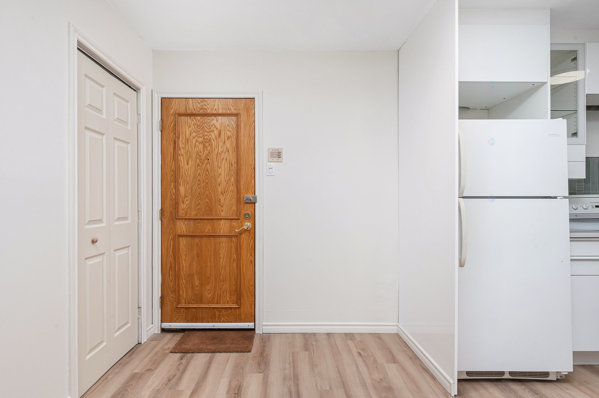 









450


Rue Joliette

, 103,
Longueuil (Le Vieux-Longueuil),




QC
J4K4V3

