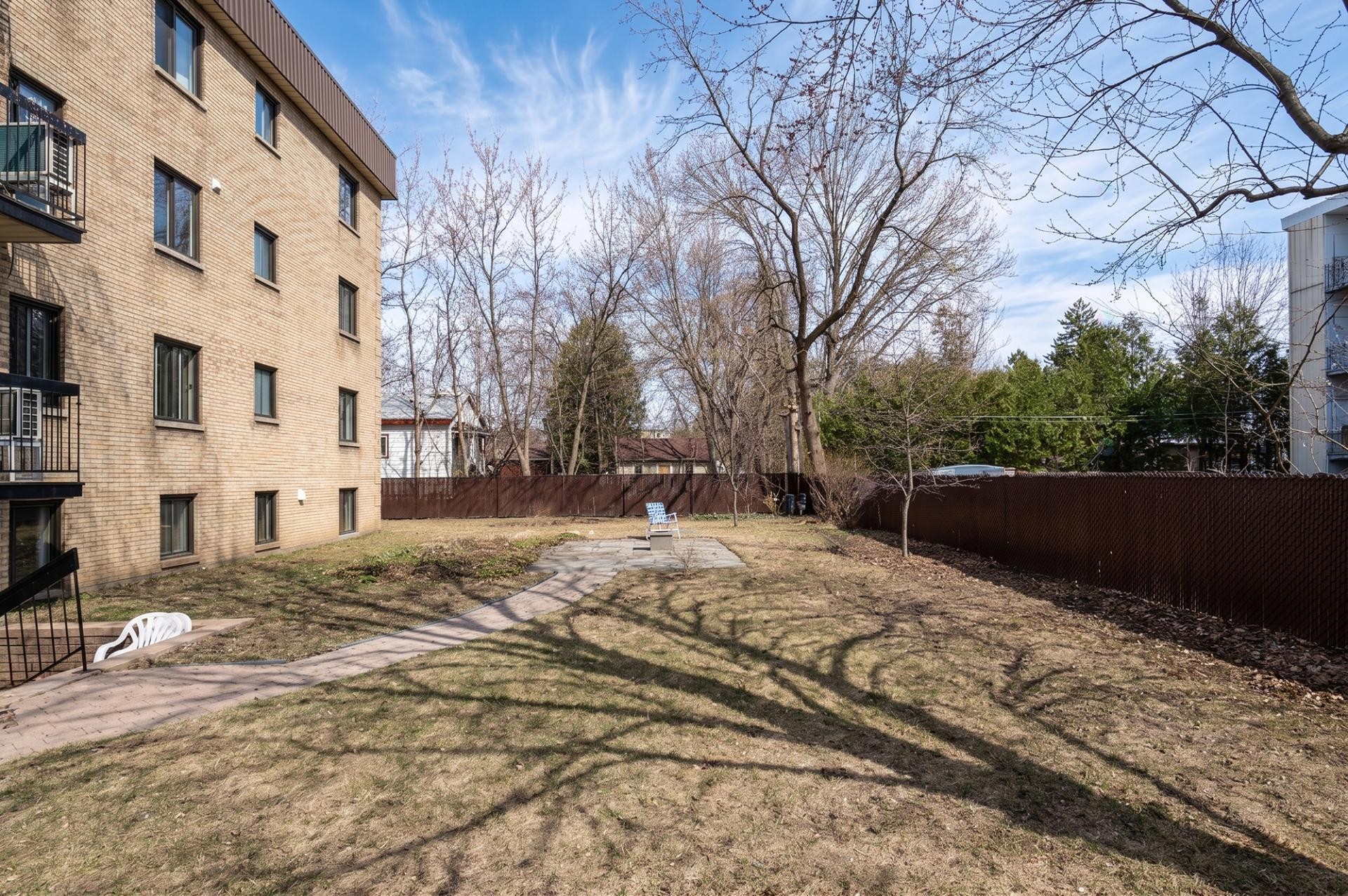 









450


Rue Joliette

, 103,
Longueuil (Le Vieux-Longueuil),




QC
J4K4V3

