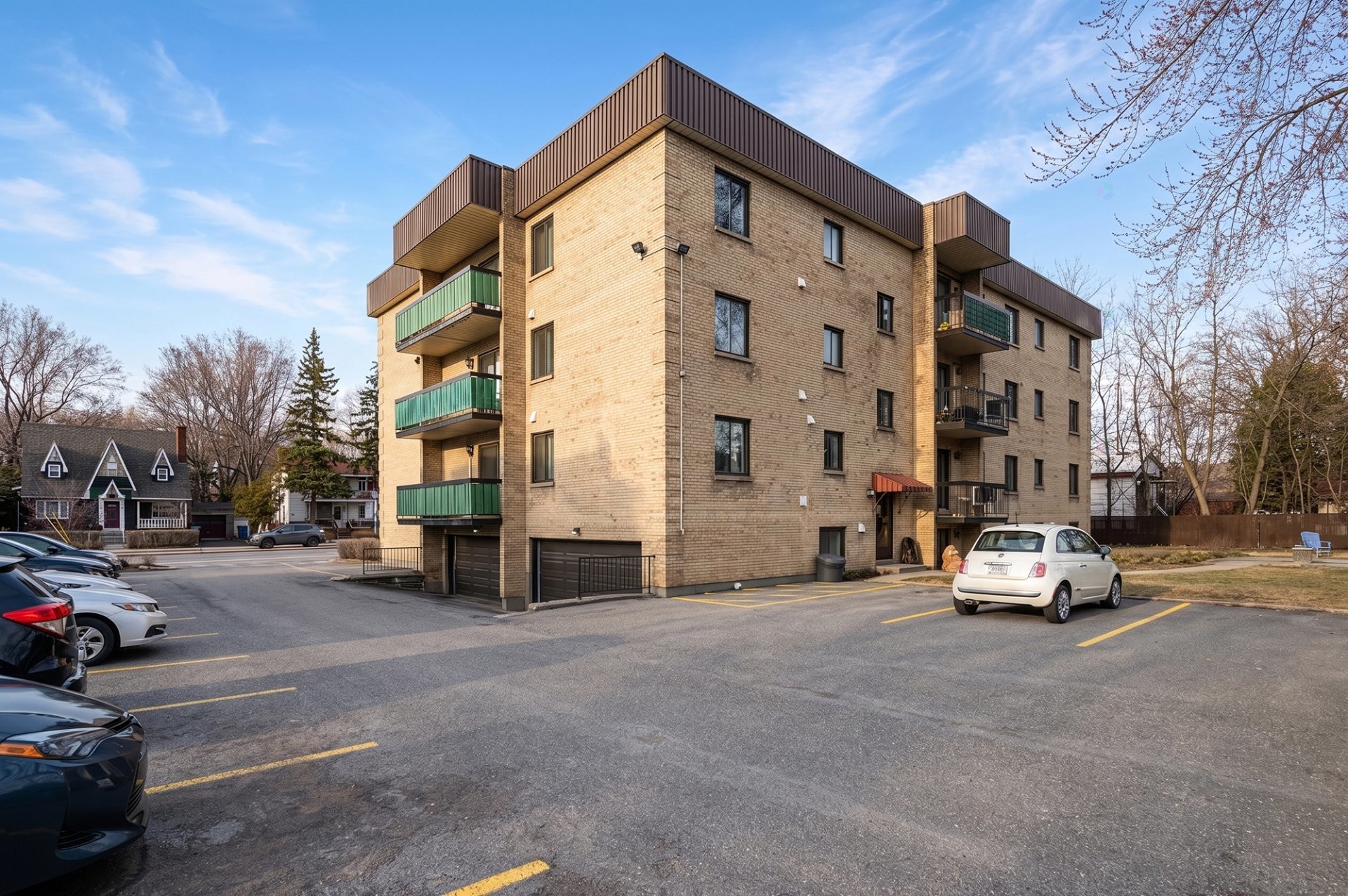 









450


Rue Joliette

, 103,
Longueuil (Le Vieux-Longueuil),




QC
J4K4V3


