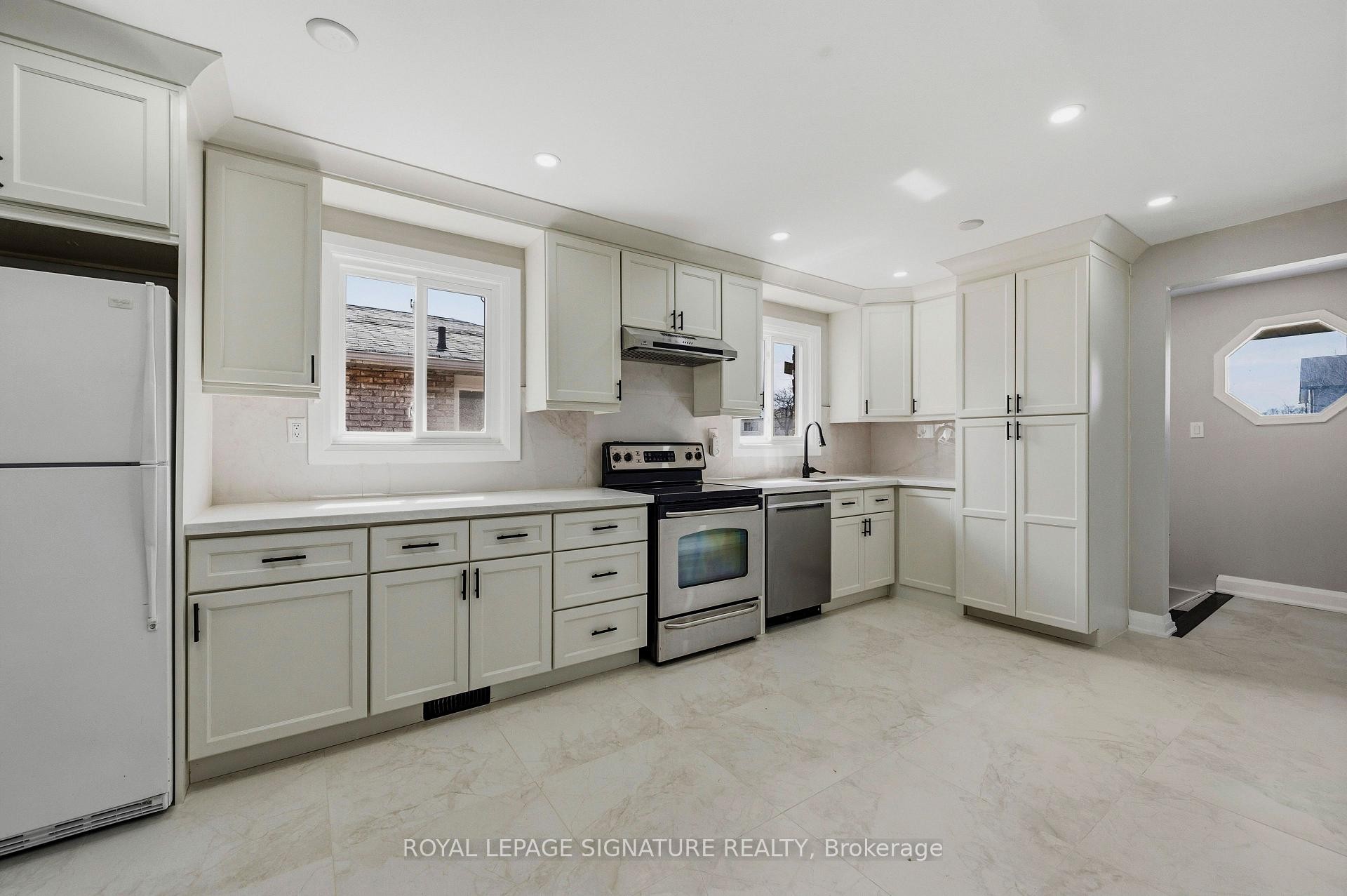 









23


Abell

Drive,
Brampton,




ON
L6V 2W1


