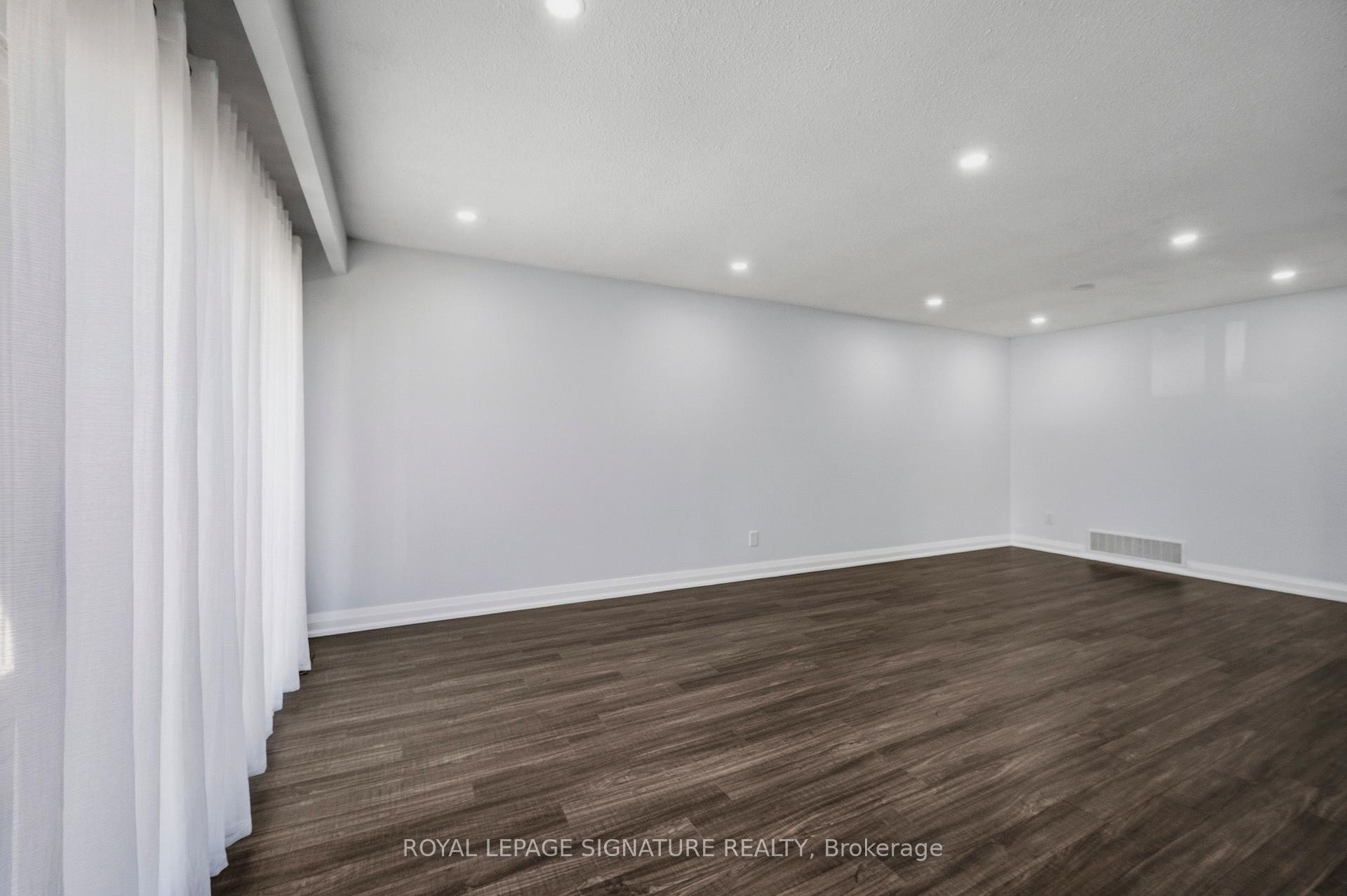









23


Abell

Drive,
Brampton,




ON
L6V 2W1

