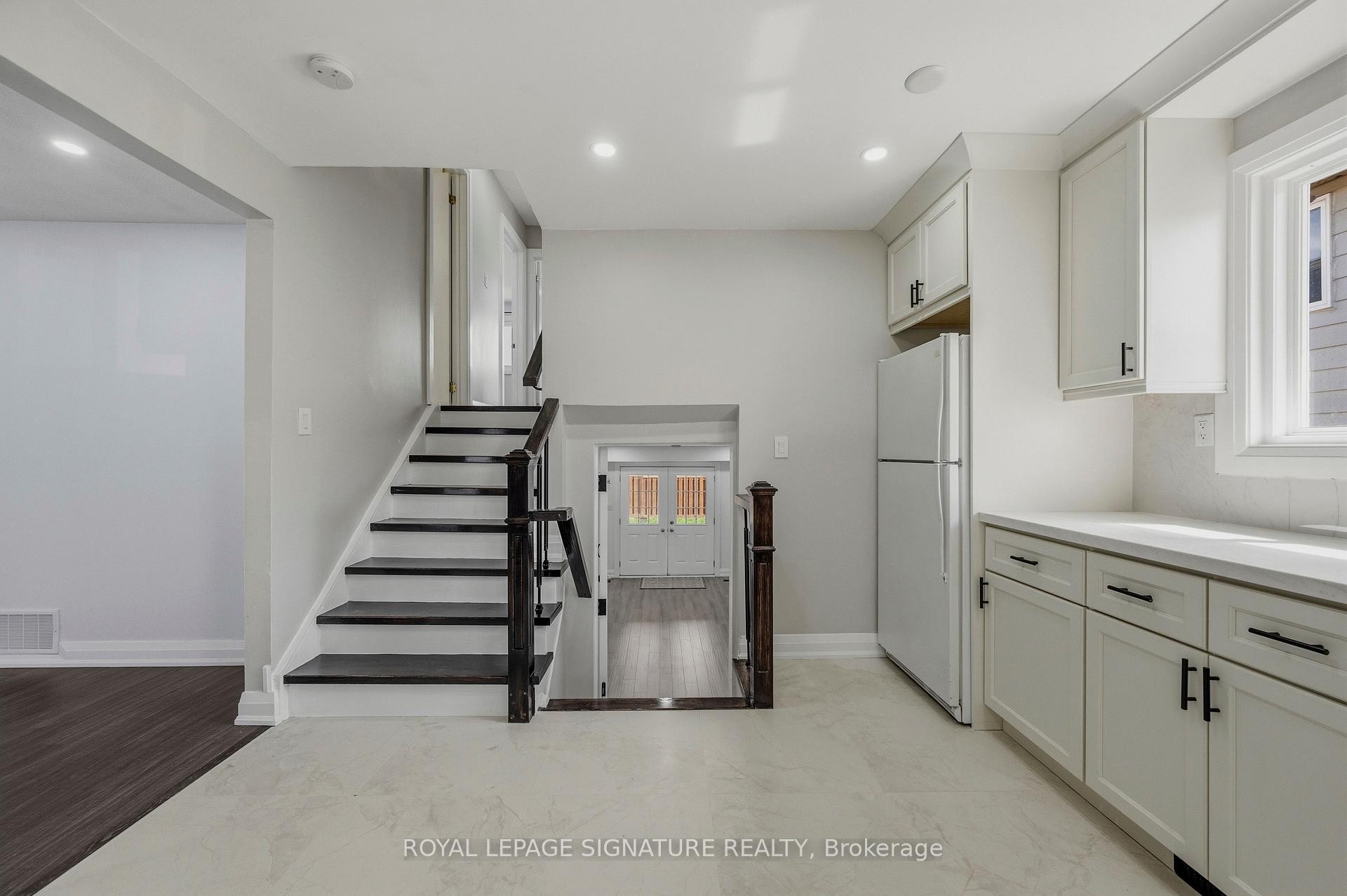 









23


Abell

Drive,
Brampton,




ON
L6V 2W1

