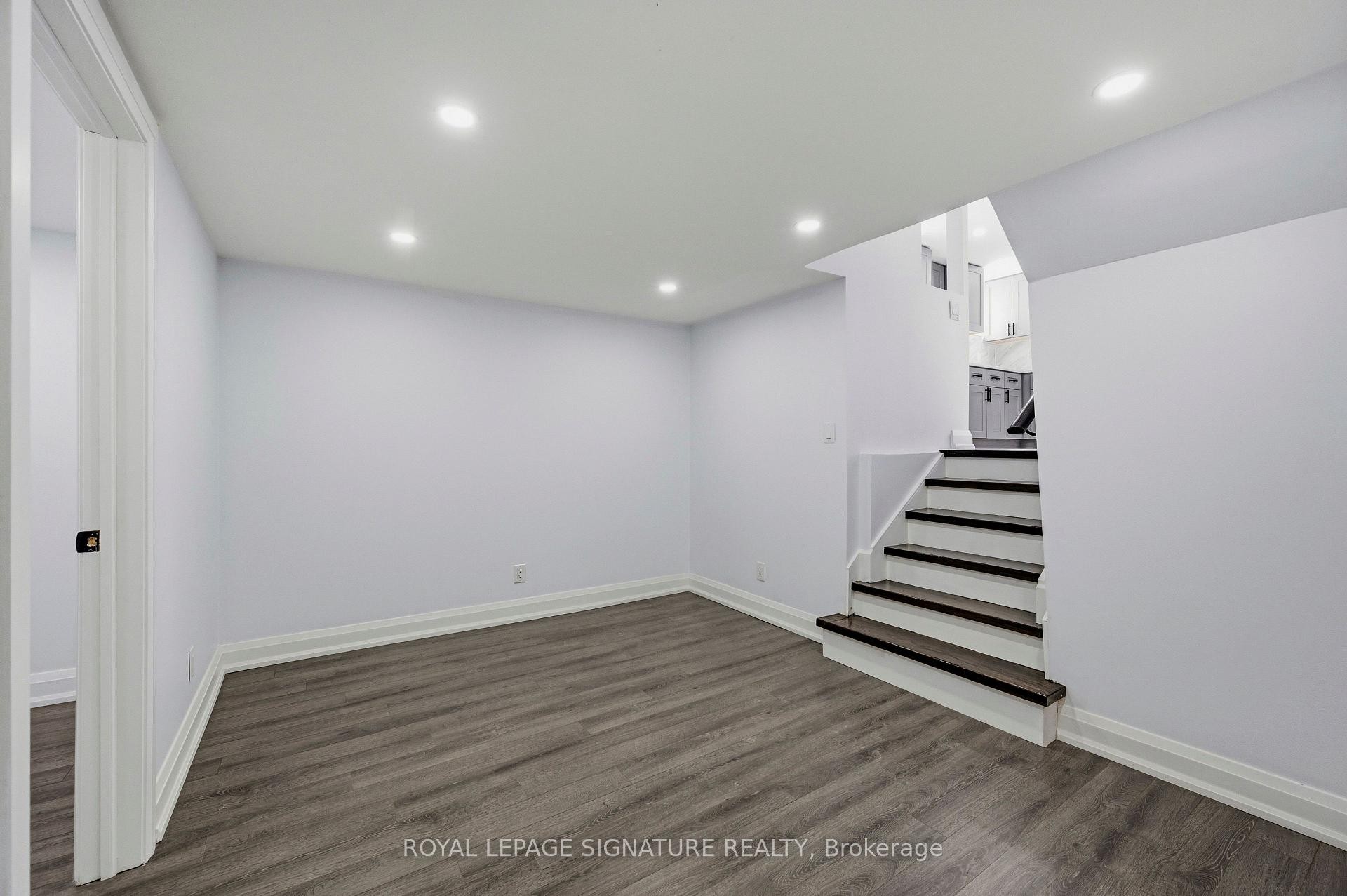 









23


Abell

Drive,
Brampton,




ON
L6V 2W1

