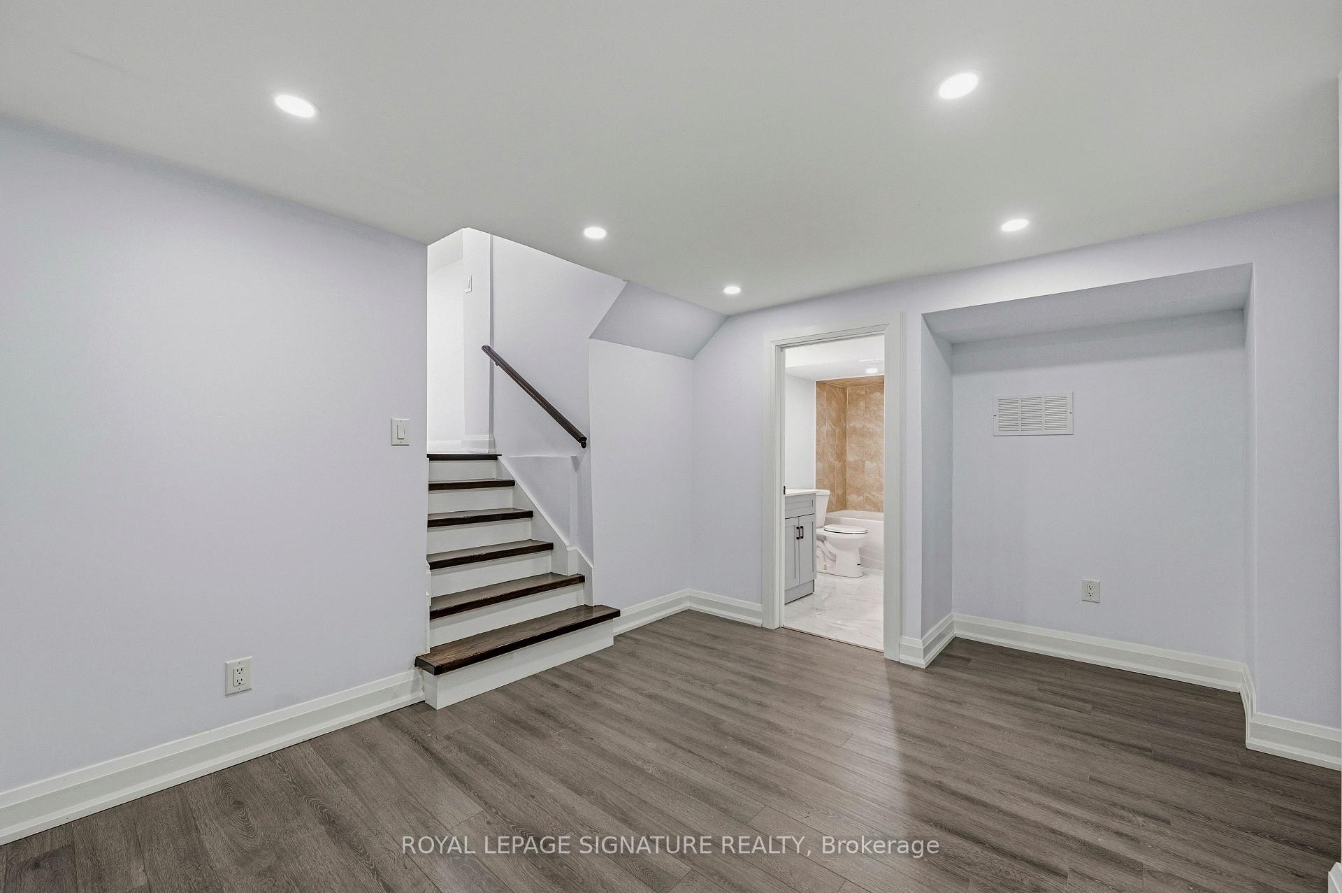 









23


Abell

Drive,
Brampton,




ON
L6V 2W1


