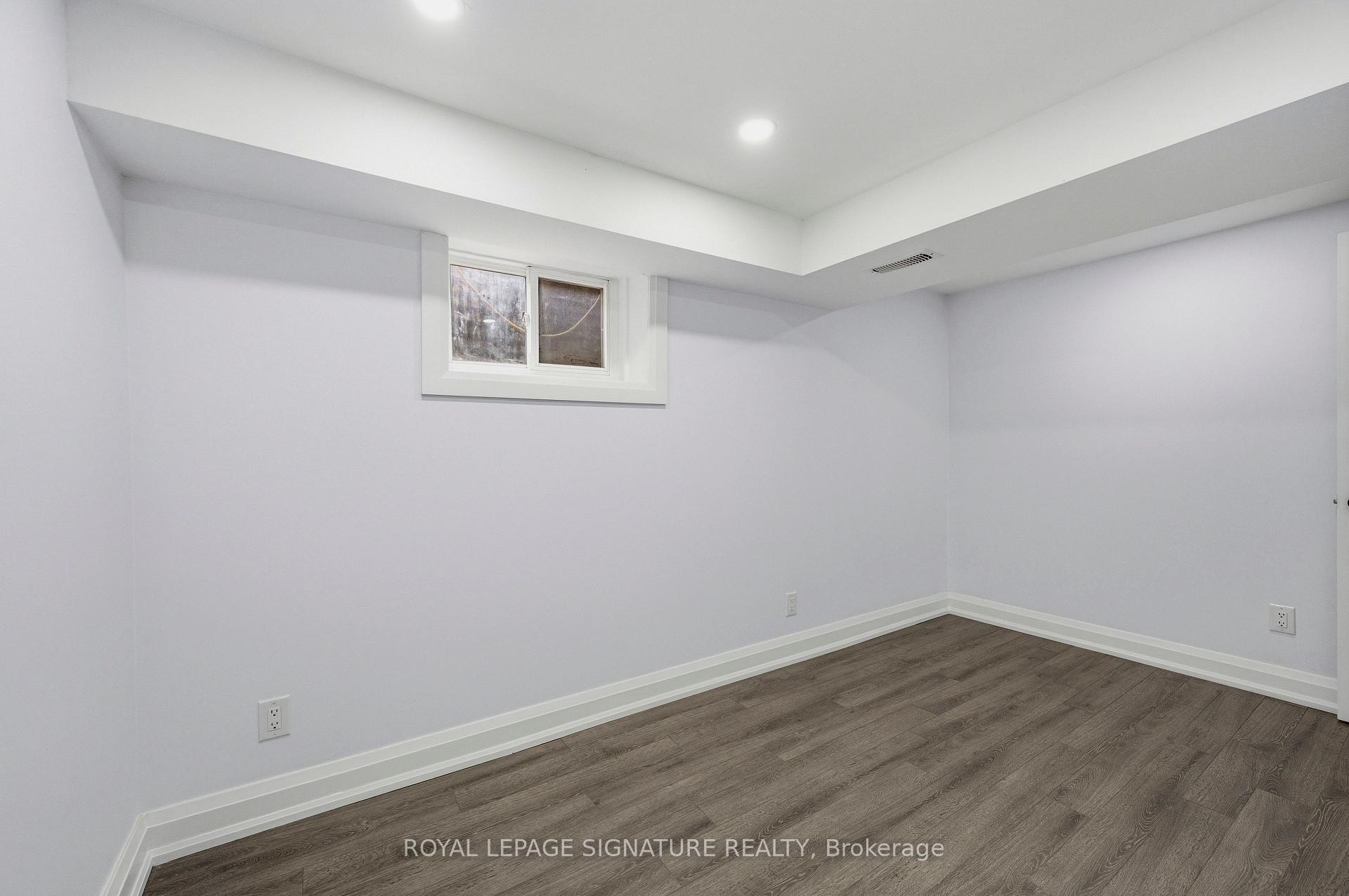 









23


Abell

Drive,
Brampton,




ON
L6V 2W1

