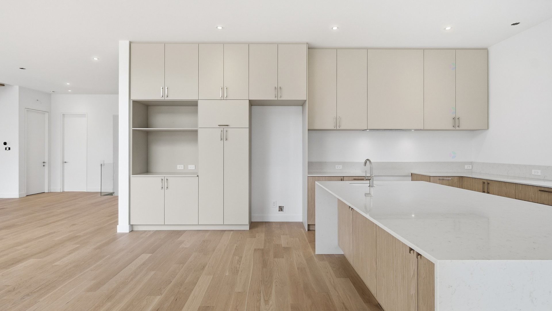 









4030


Rue de la Fougère

,
Saint-Bruno-de-Montarville,




QC
J3V4P6

