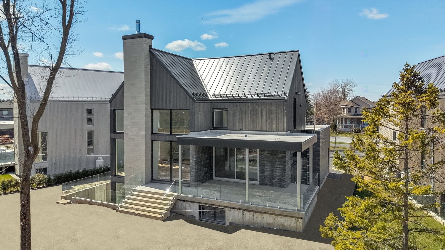 









4030


Rue de la Fougère

,
Saint-Bruno-de-Montarville,




QC
J3V4P6

