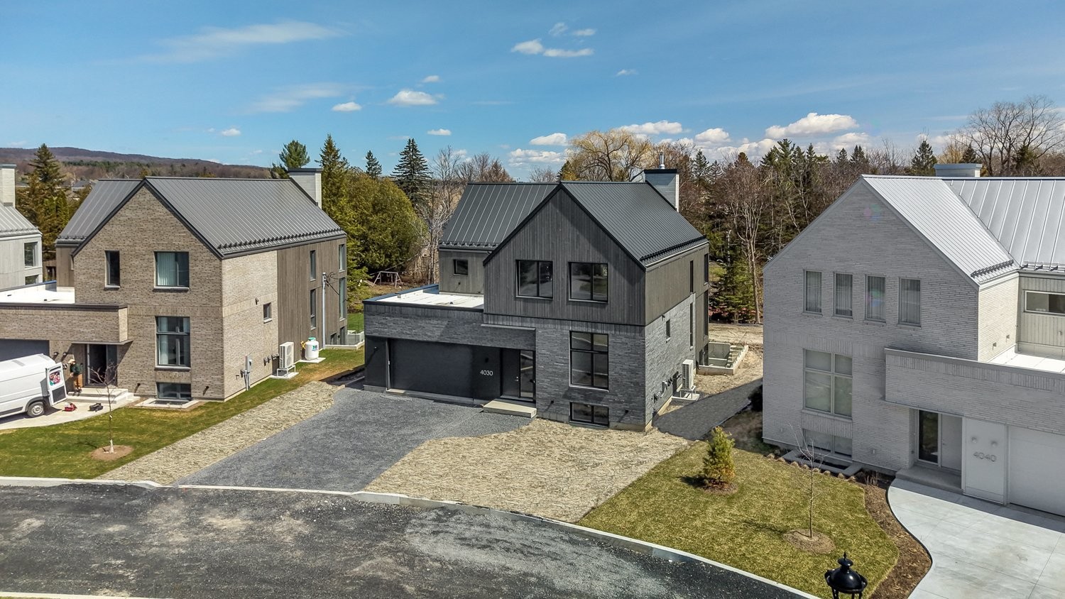 









4030


Rue de la Fougère

,
Saint-Bruno-de-Montarville,




QC
J3V4P6

