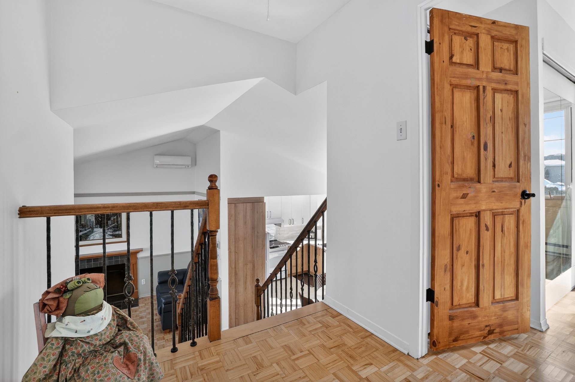 









2542


Boul. des Oiseaux

,
Laval (Sainte-Rose),




QC
H7L4X2

