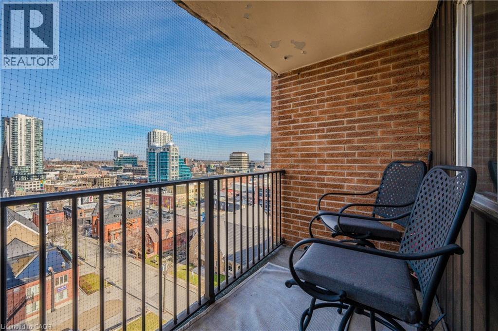 












64 BENTON Street Unit# 1004

,
Kitchener,




Ontario
N2G4L9


