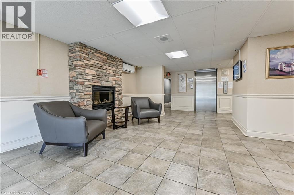 












64 BENTON Street Unit# 1004

,
Kitchener,




Ontario
N2G4L9

