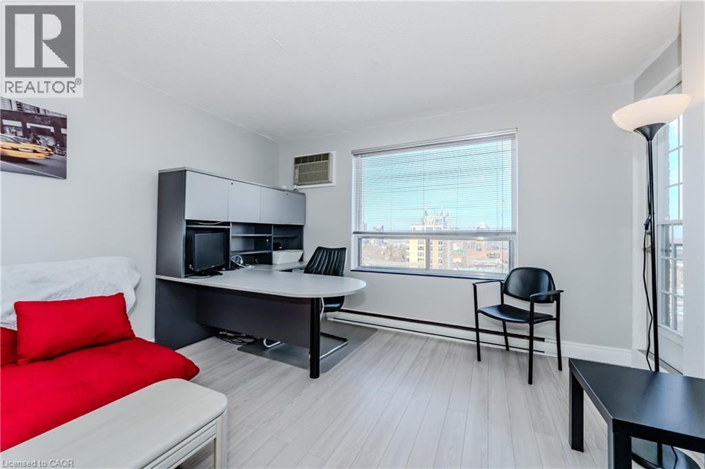 












64 BENTON Street Unit# 1004

,
Kitchener,




Ontario
N2G4L9

