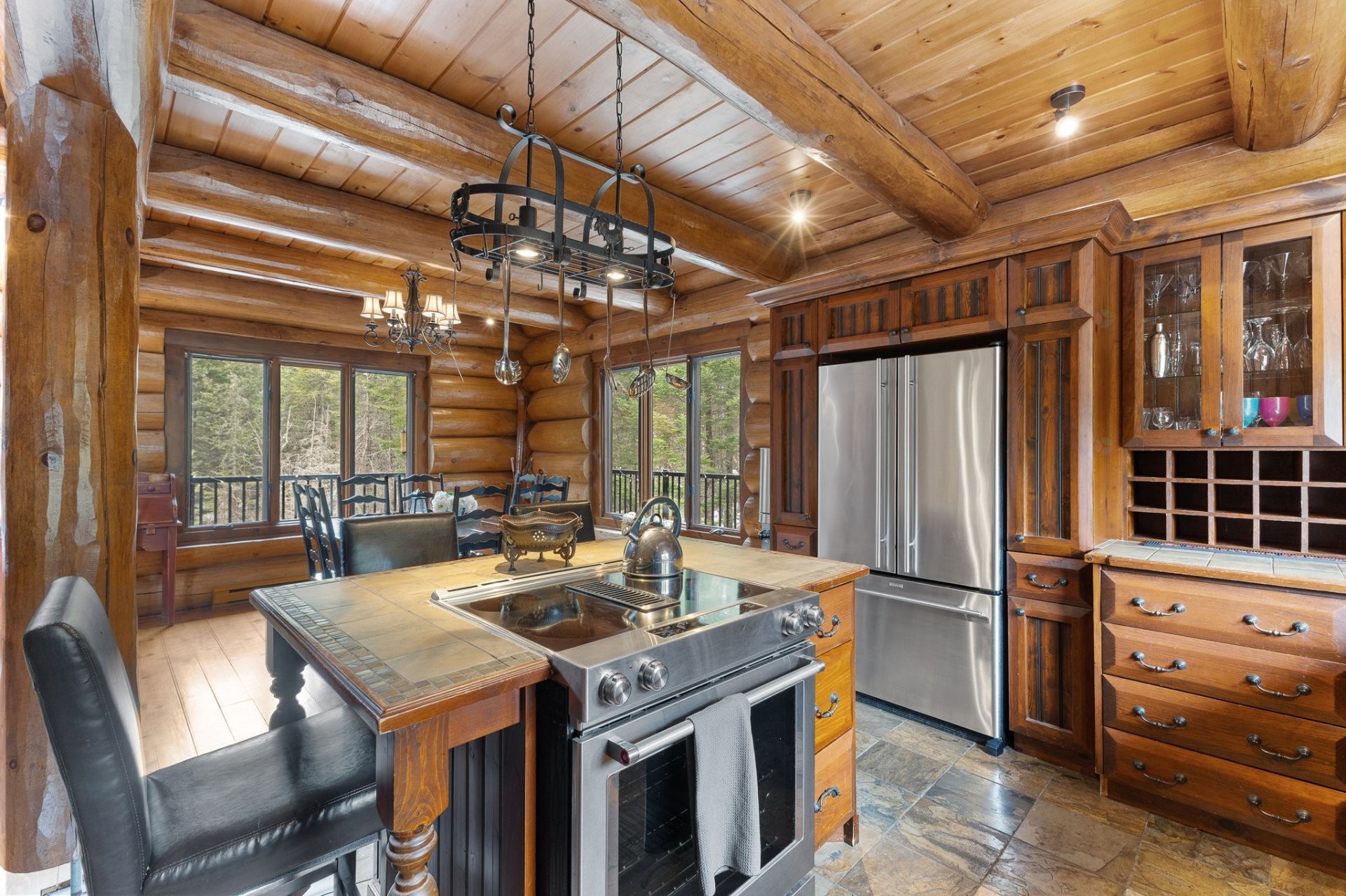 









160


Ch. de la Vallée-de-la-Grise

,
Lac-Supérieur,




QC
J0T1P0

