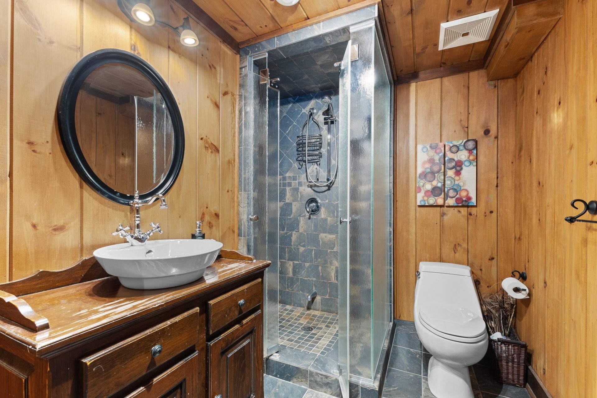 









160


Ch. de la Vallée-de-la-Grise

,
Lac-Supérieur,




QC
J0T1P0

