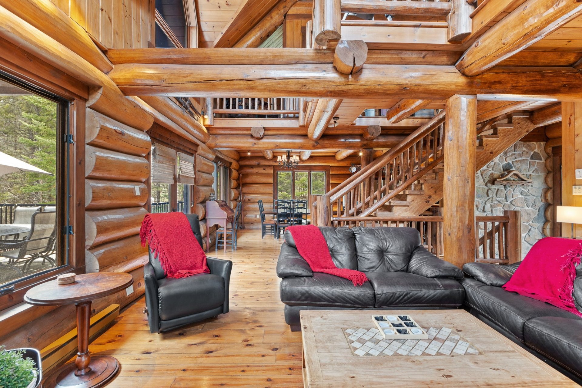 









160


Ch. de la Vallée-de-la-Grise

,
Lac-Supérieur,




QC
J0T1P0

