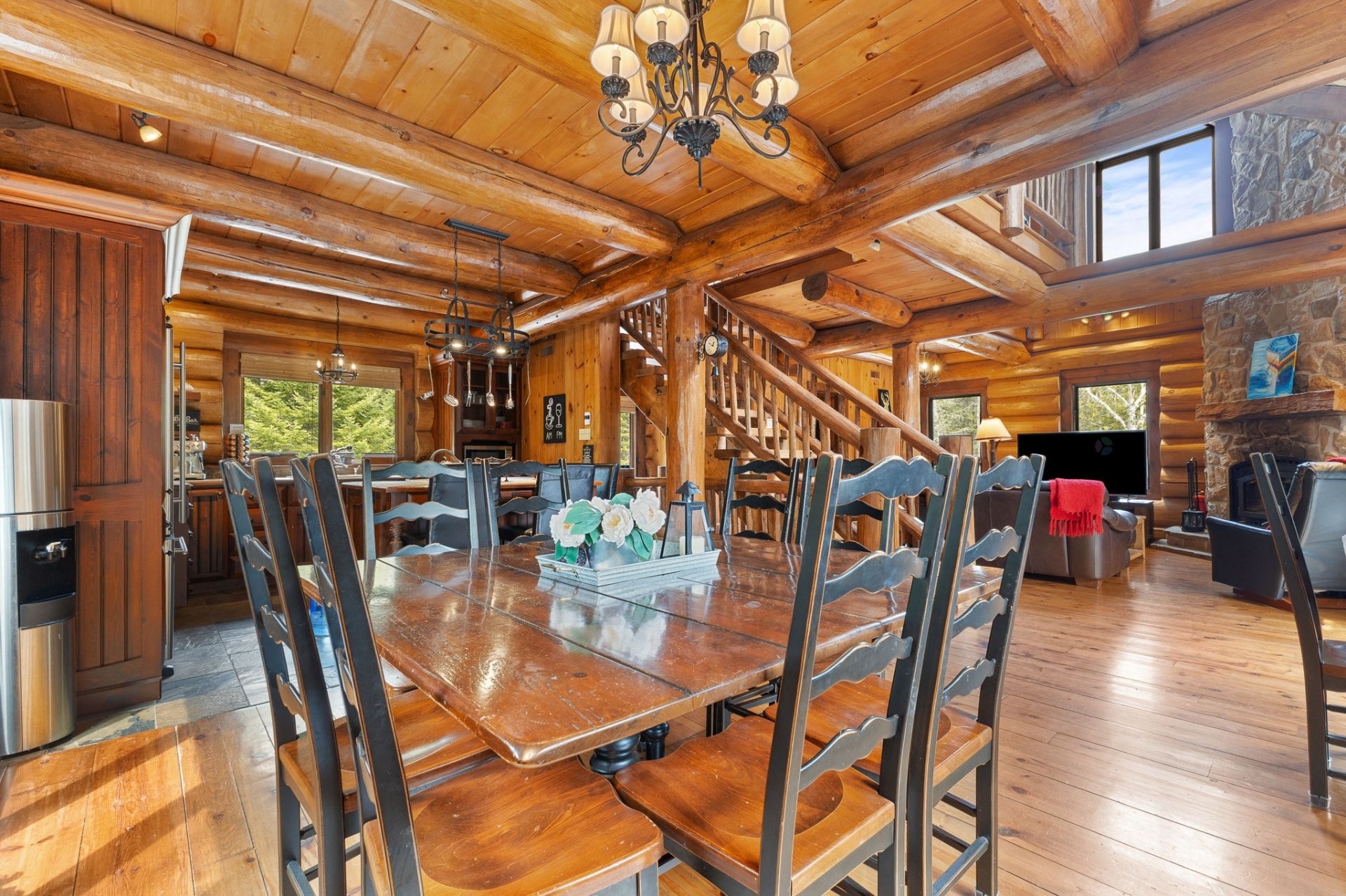 









160


Ch. de la Vallée-de-la-Grise

,
Lac-Supérieur,




QC
J0T1P0

