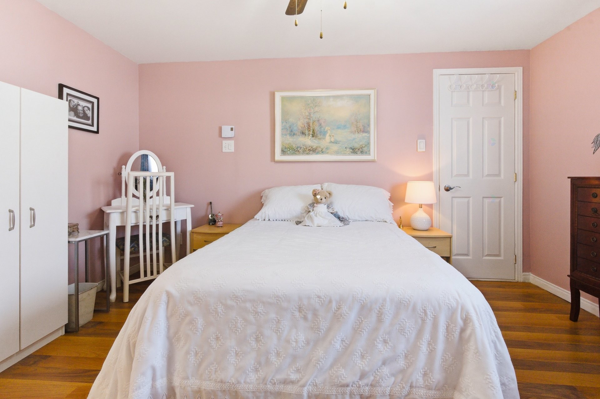 









30


13e Avenue O.

,
Gatineau (Gatineau),




QC
J8T5R1

