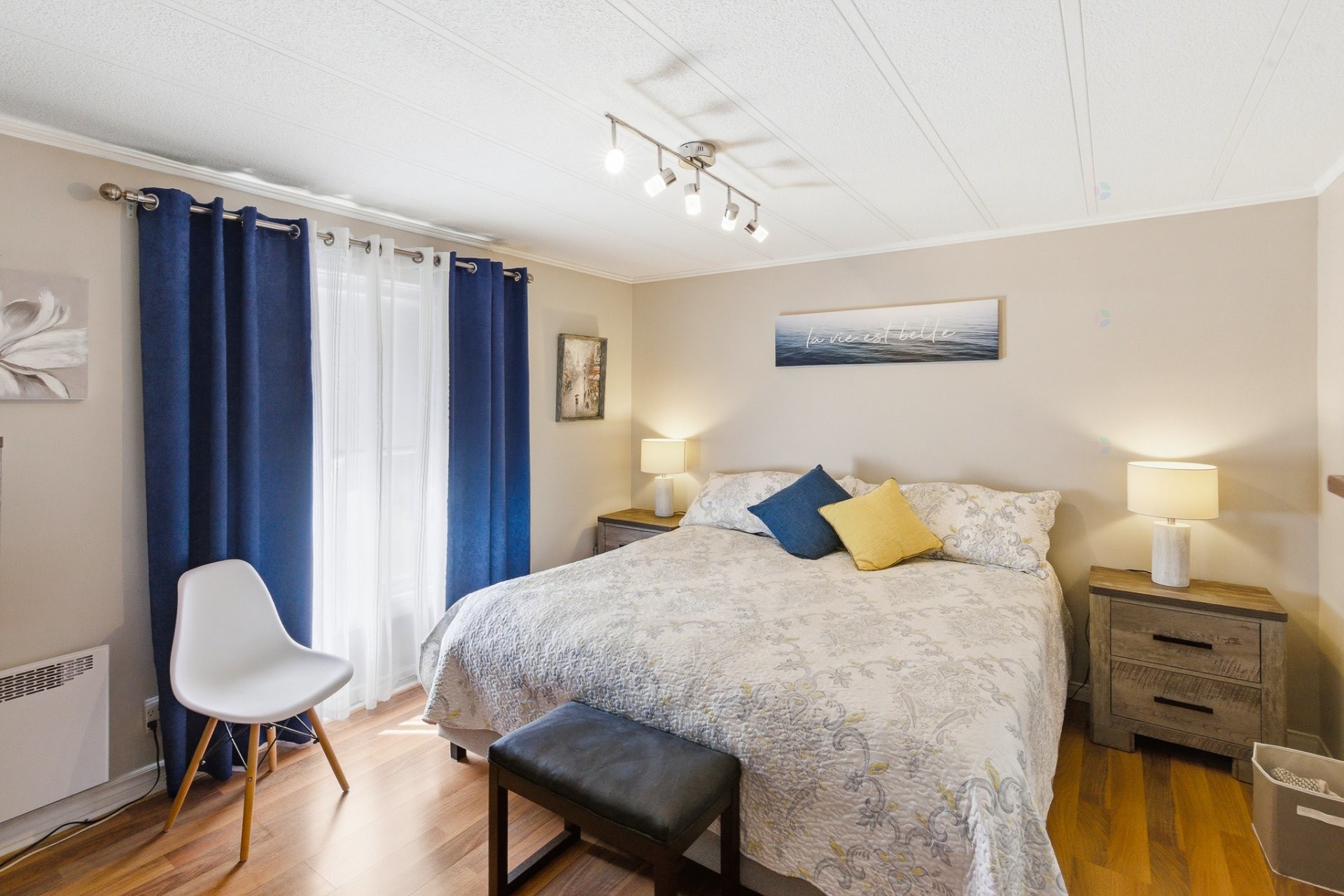 









30


13e Avenue O.

,
Gatineau (Gatineau),




QC
J8T5R1

