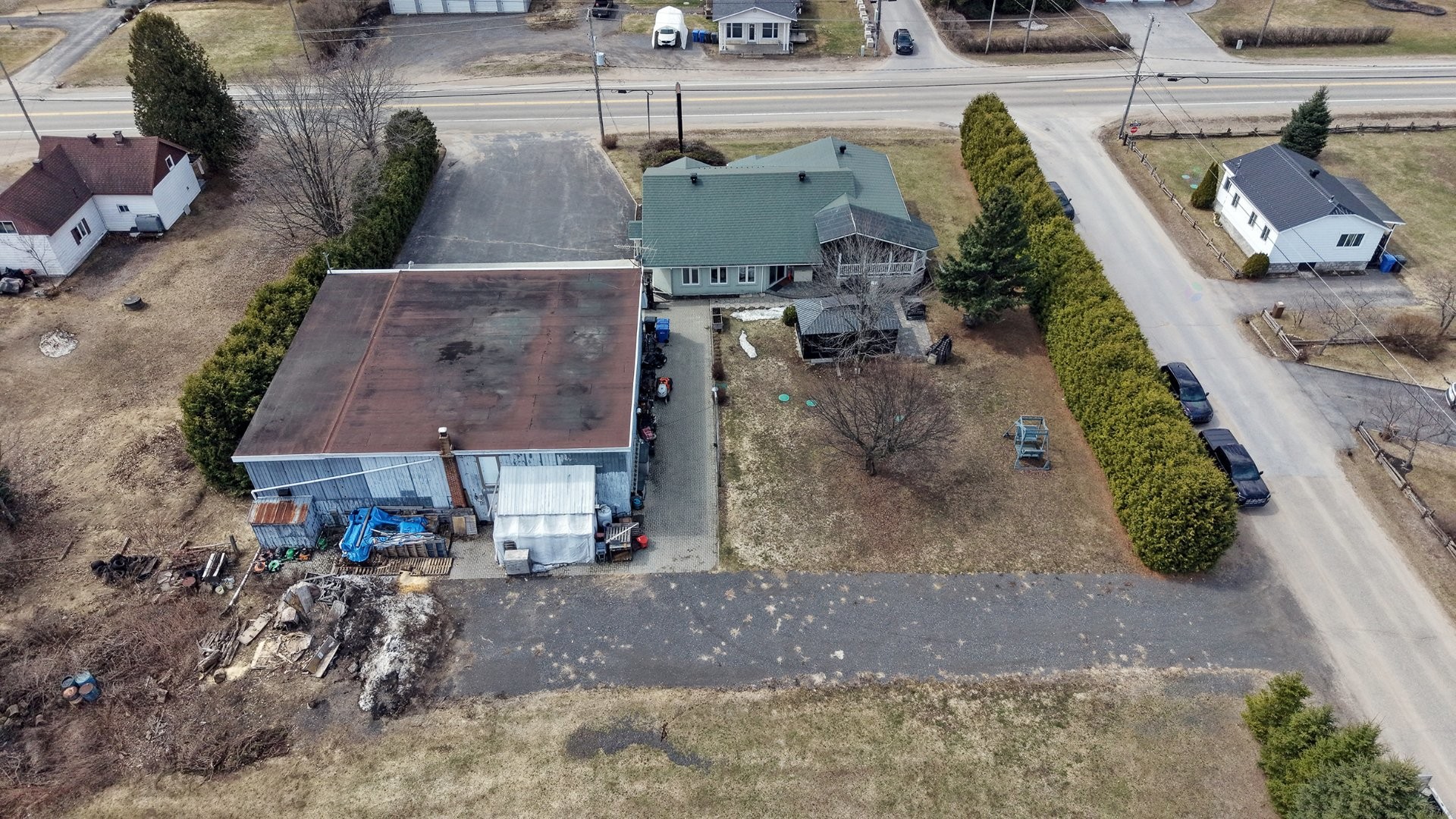 









1801


Route Louis-Cyr

,
Saint-Jean-de-Matha,




QC
J0K2S0

