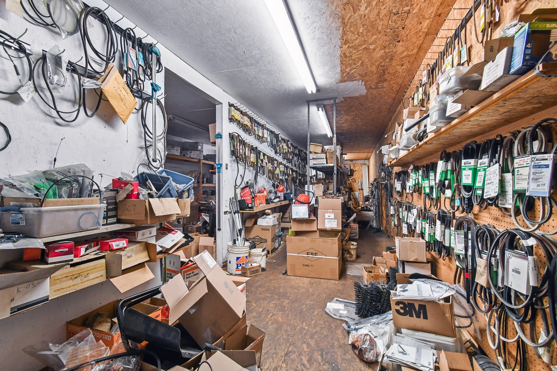 









1801


Route Louis-Cyr

,
Saint-Jean-de-Matha,




QC
J0K2S0

