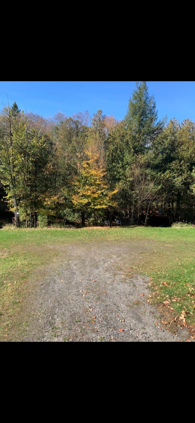 









695


Ch. de Stanstead

,
Ogden,







QC
J0B3E3

