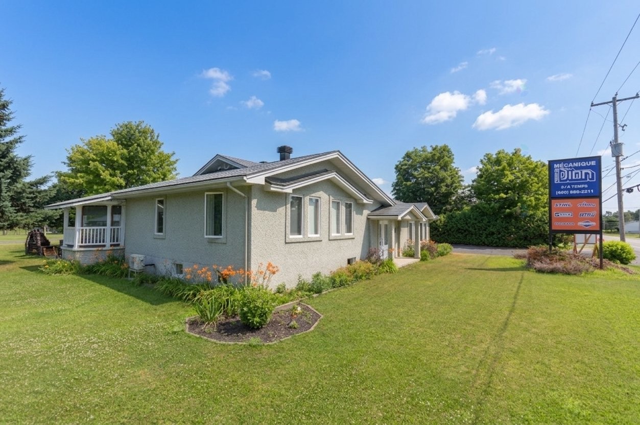 









1811


Route Louis-Cyr

,
Saint-Jean-de-Matha,




QC
J0K2S0

