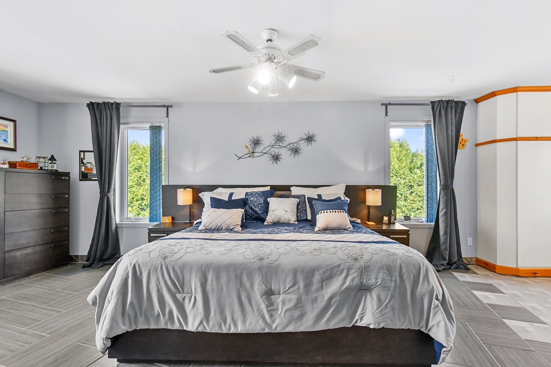 









1811


Route Louis-Cyr

,
Saint-Jean-de-Matha,




QC
J0K2S0

