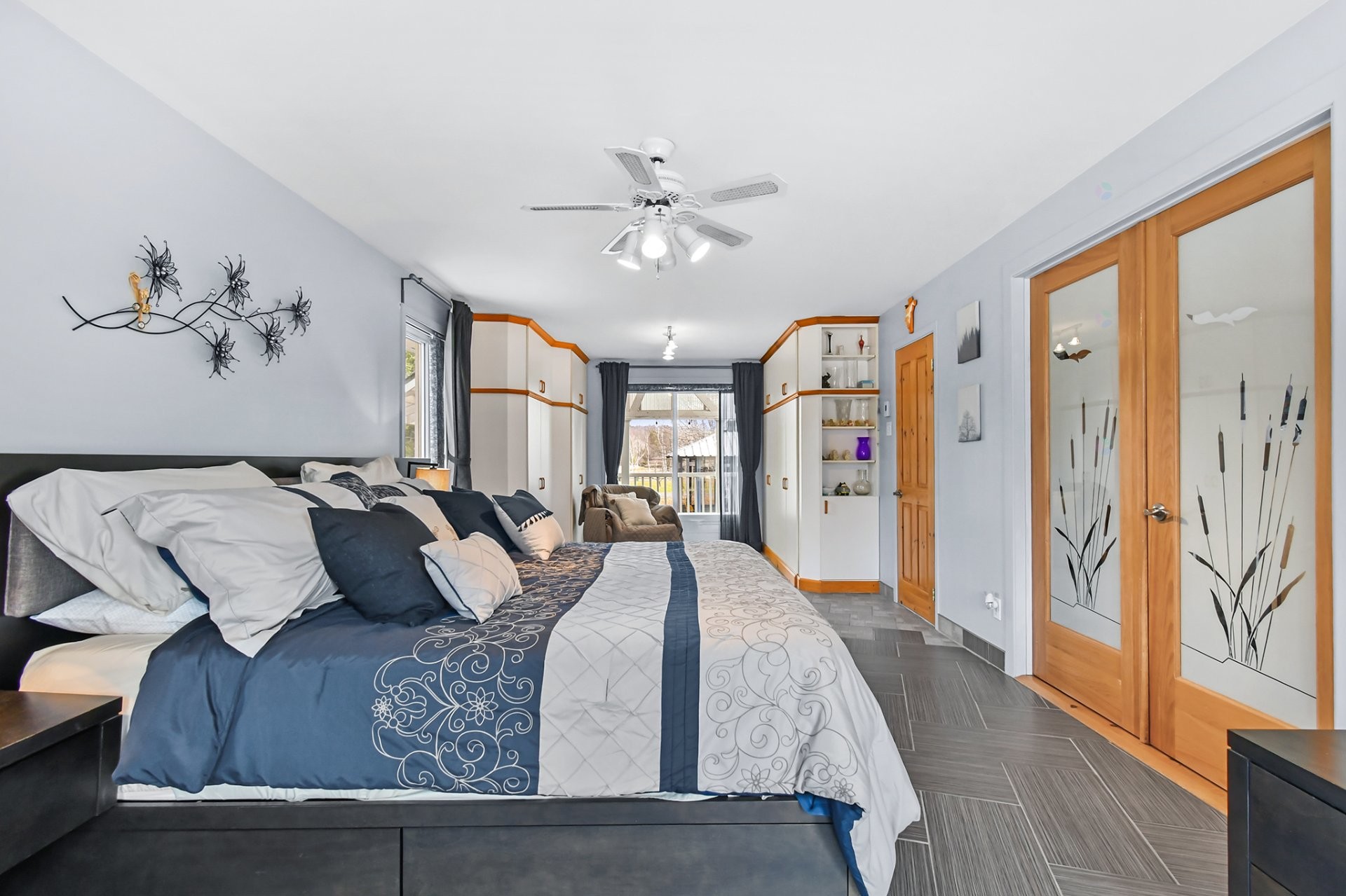 









1811


Route Louis-Cyr

,
Saint-Jean-de-Matha,




QC
J0K2S0

