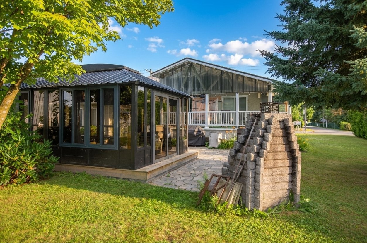 









1811


Route Louis-Cyr

,
Saint-Jean-de-Matha,




QC
J0K2S0

