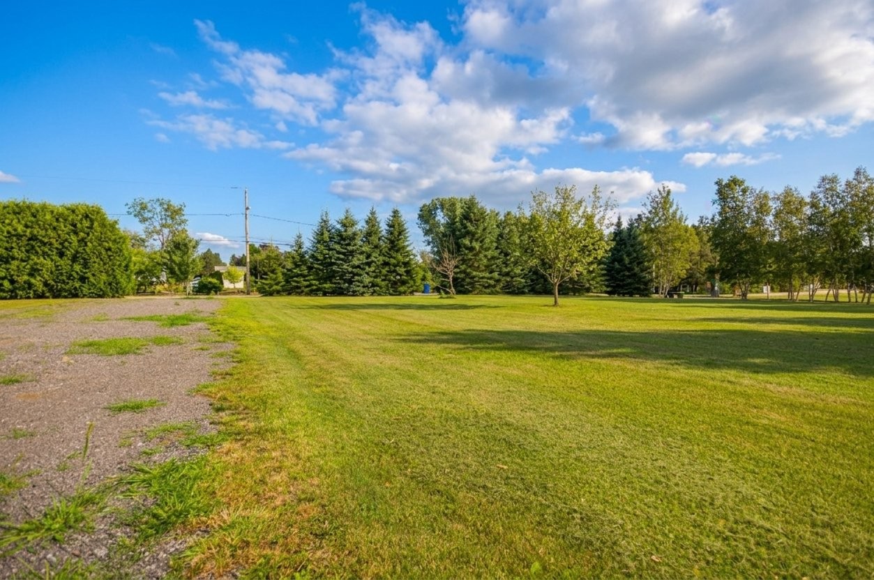 









1811


Route Louis-Cyr

,
Saint-Jean-de-Matha,




QC
J0K2S0

