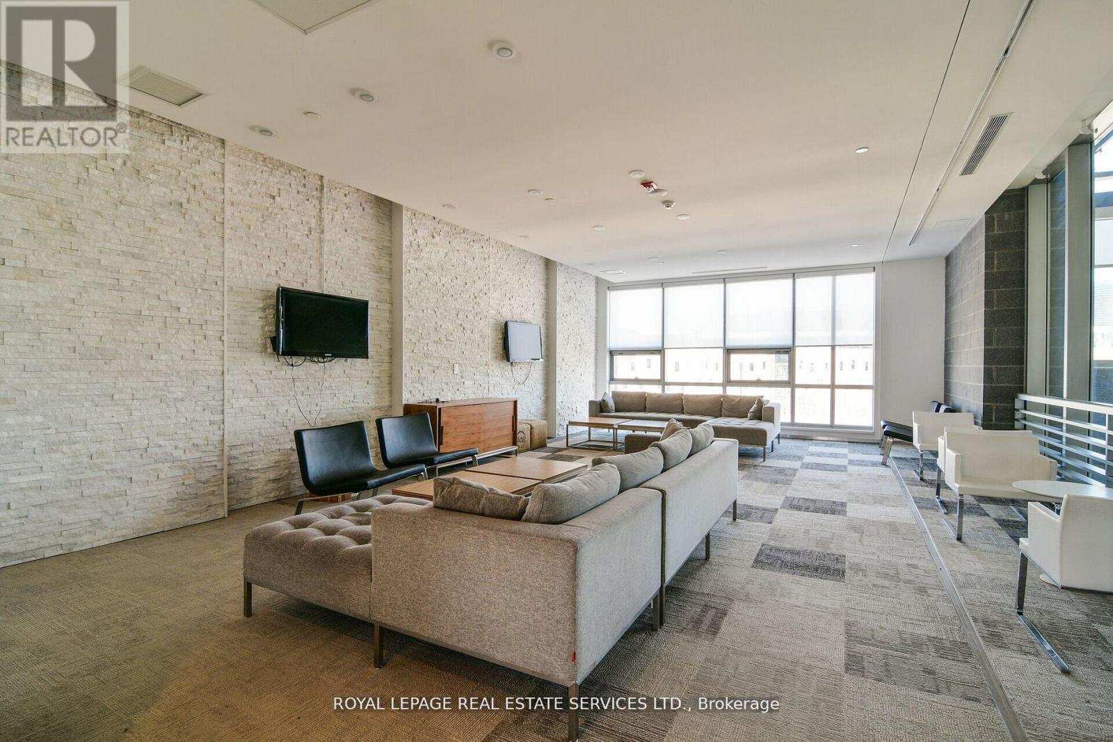 












602 - 360 SQUARE ONE DRIVE

,
Mississauga,




Ontario
L5B0E6

