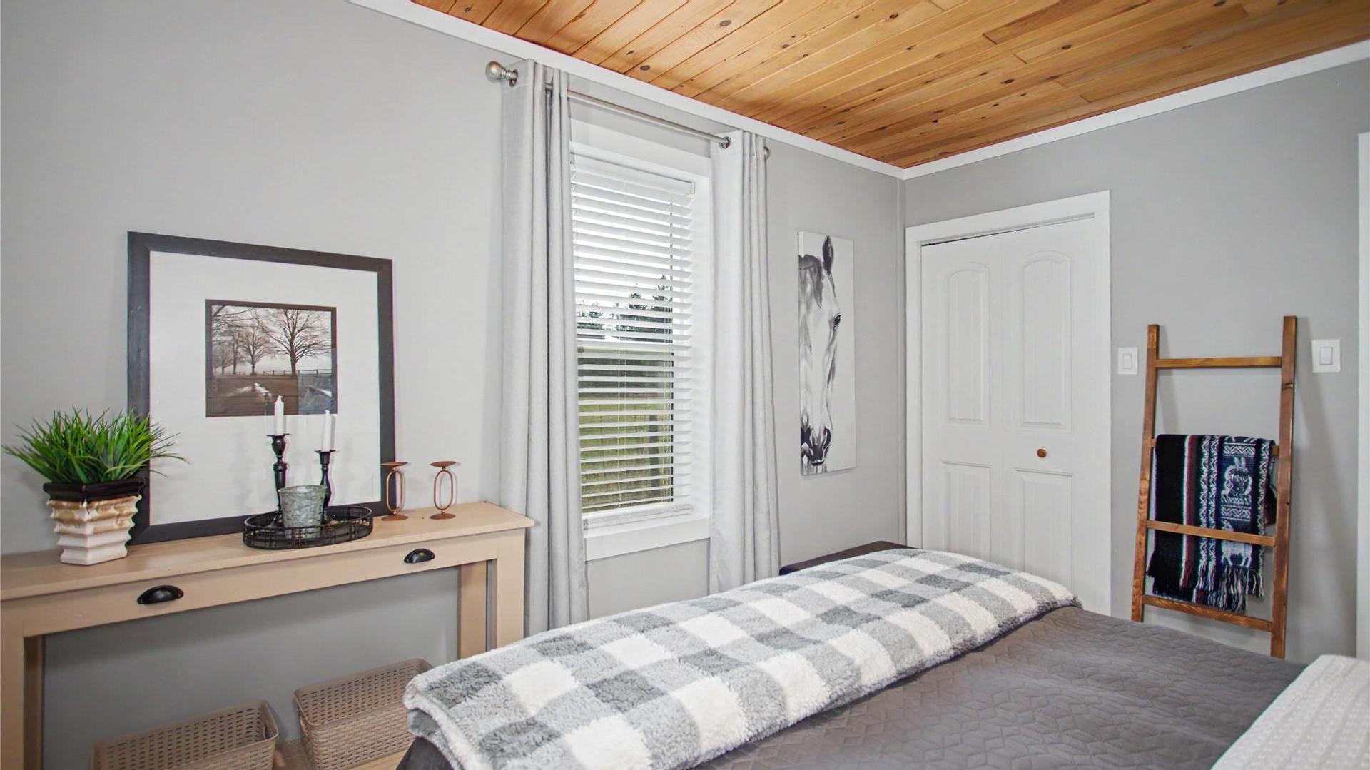 









3071


Creighton Valley

Road,
Cherryville,




BC
V0E 2G3

