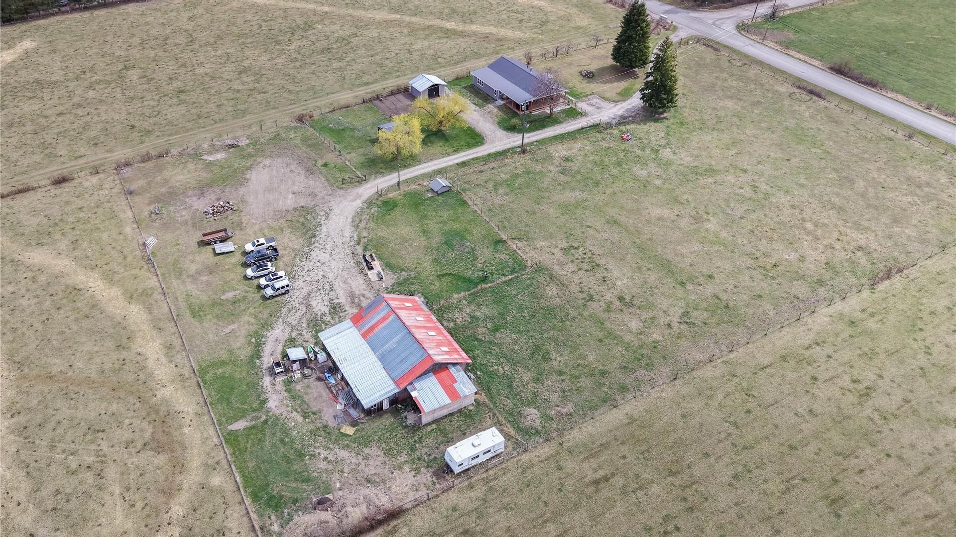 









3071


Creighton Valley

Road,
Cherryville,




BC
V0E 2G3


