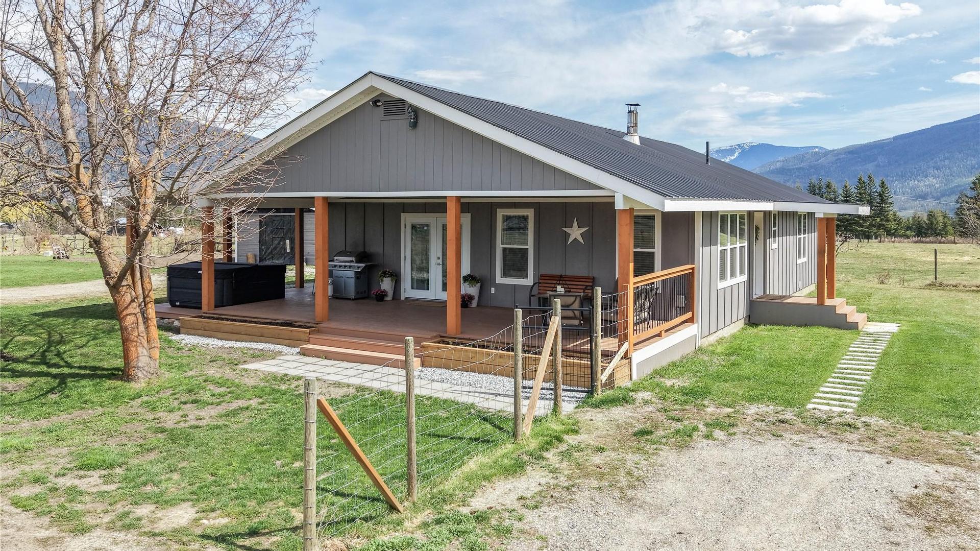 









3071


Creighton Valley

Road,
Cherryville,




BC
V0E 2G3

