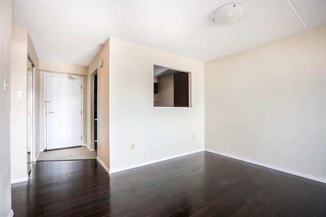 









376


Osborne

ST, 205,
Winnipeg,




MB
R3L 2V3

