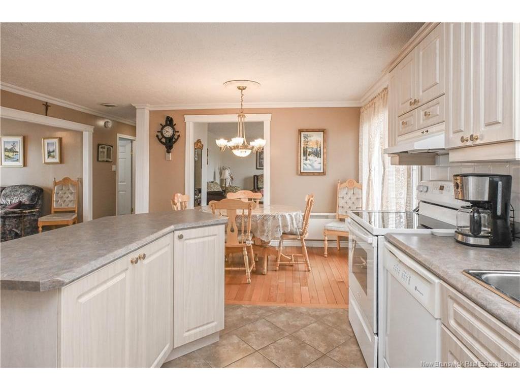 









3334


Route 305

,
Pigeon Hill,




NB
E8T 2W8

