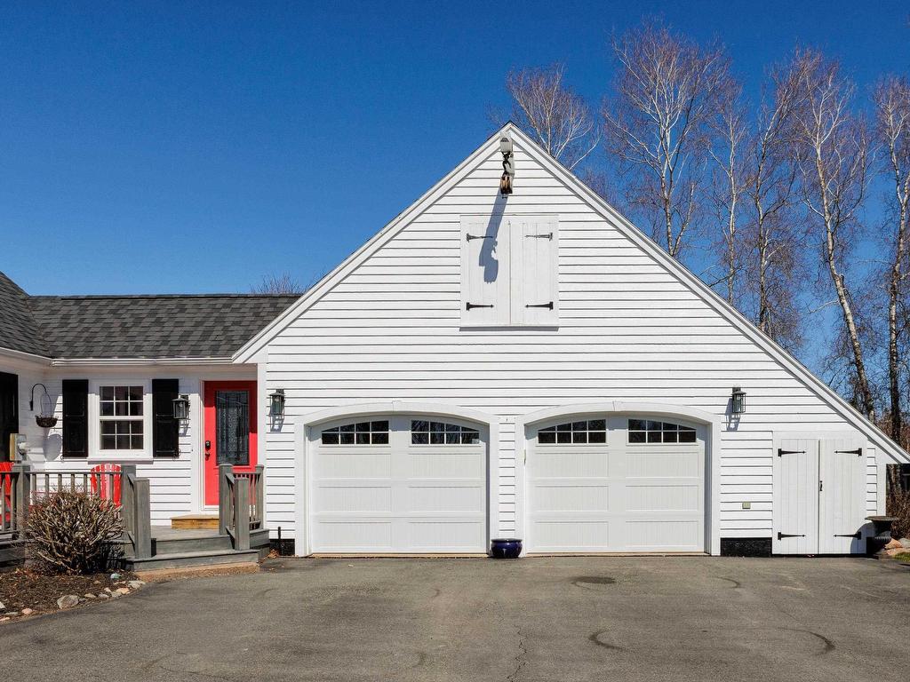 












79 Saxonhurst Drive

,
Bible Hill,




NS
B6L 4G5

